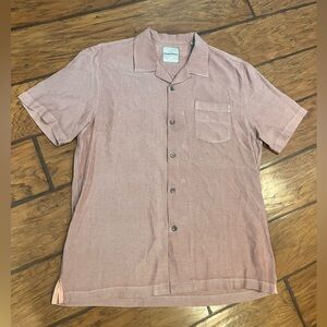 Tommy Bahama silk shirt men’s Large pink red button down short sleeve comfort